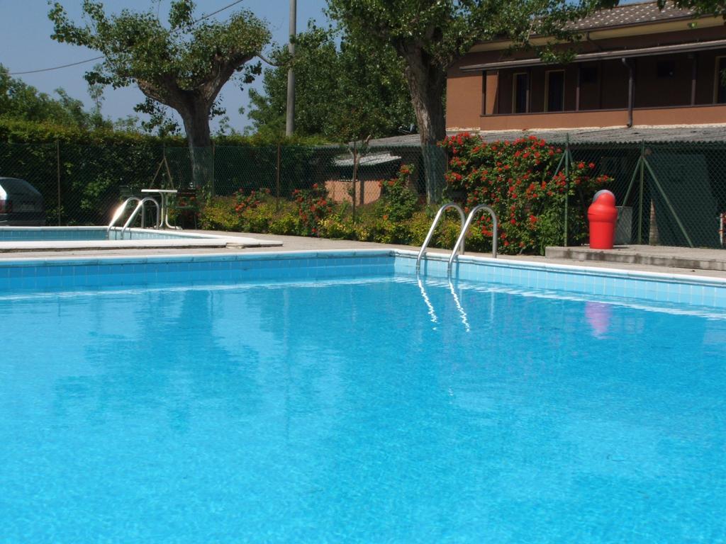 Hotel Gasparina Castelnuovo del Garda Exterior foto