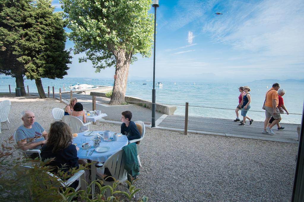 Hotel Gasparina Castelnuovo del Garda Exterior foto